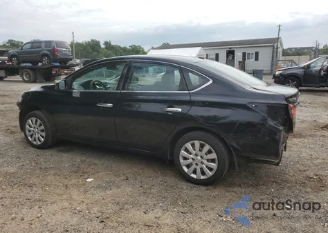 2017 Nissan Sentra S z USA, uszkodzony, nr VIN 3N1AB7AP5HL651628